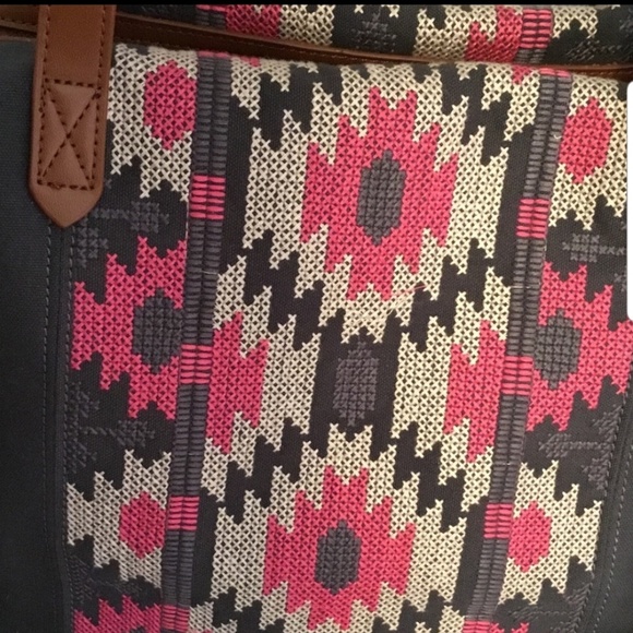 Johnny was PAIGE WEEKEND BAG Used - Picture 3 of 8